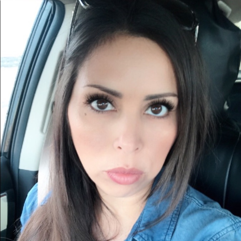 Meet your Posher, Vero